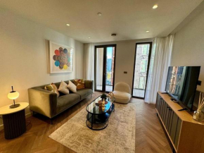 Paddington's Pure Luxury 2 Bed 2 Bath Balcony